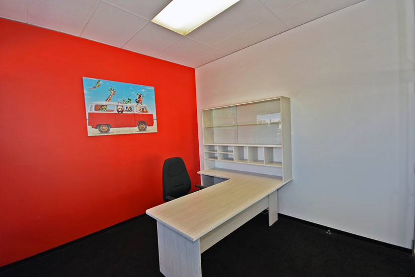 Click to view all images Unit 2/48 Winton Rd Joondalup WA 6027 - Image 2