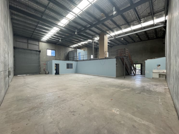 Click to view all images 10/1 Stockwell Place Archerfield QLD 4108 - Image 2