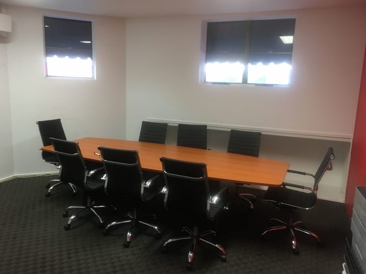 Click to view all images 2/43 Shields Street Cairns City QLD 4870 - Image 3