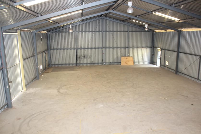Click to view all images 1/34 Stanhope Gardens Midvale WA 6056 - Image 3