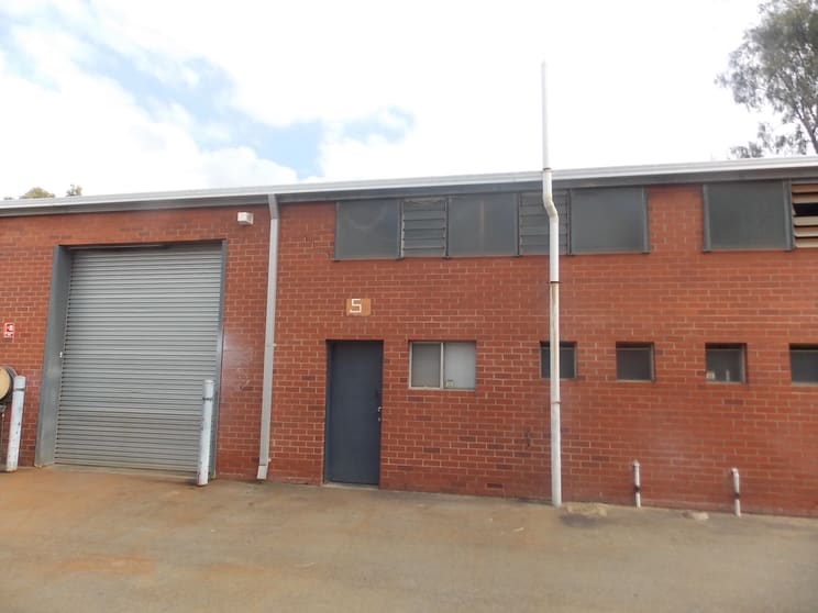 Click to view all images 5/190 Star Street Carlisle WA 6101 - Image 2