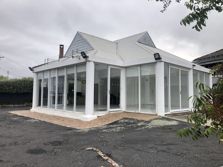 Click to view all images 242 Argyle Street Moss Vale NSW 2577 - Image 2