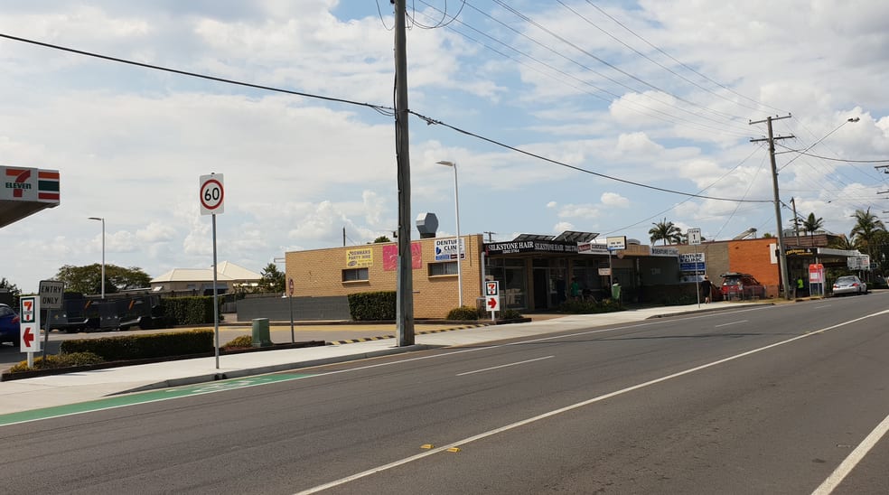 Click to view all images Shop 3, 122 Blackstone Road Silkstone QLD 4304 - Image 2
