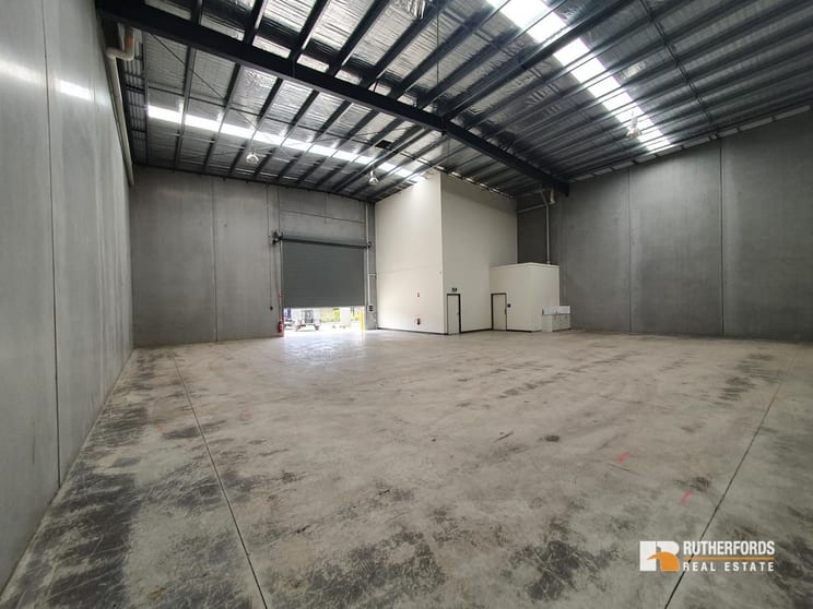 Click to view all images 3/48 Ricky Way Epping VIC 3076 - Image 2