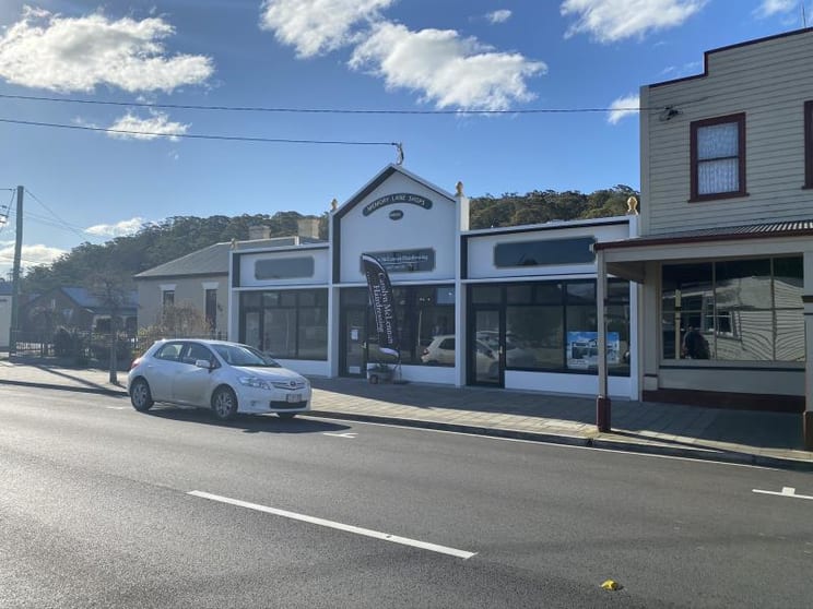 Click to view all images 135 Gilbert Street Latrobe TAS 7307 - Image 3