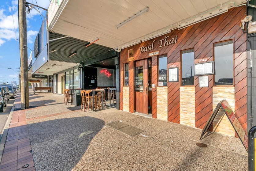 Click to view all images 2243 Gold Coast Highway Mermaid Beach QLD 4218 - Image 2