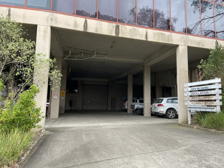 Click to view all images 5/35 Leighton Place Hornsby NSW 2077 - Image 1