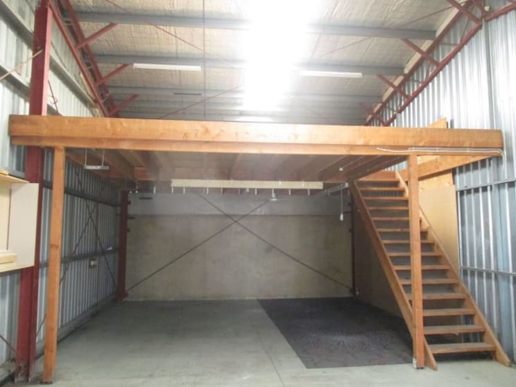 Click to view all images 25/7-9 Glenbarry Road Campbellfield VIC 3061 - Image 2