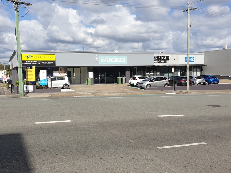 Click to view all images 2 130 Scarborough Road Southport QLD 4215 - Image 1