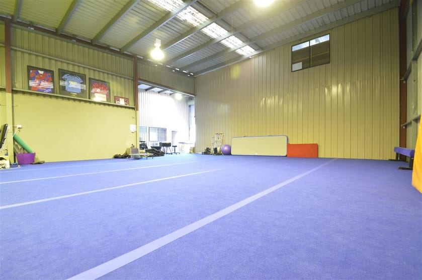 Click to view all images Unit 4/87 Bailey Street Adamstown NSW 2289 - Image 3