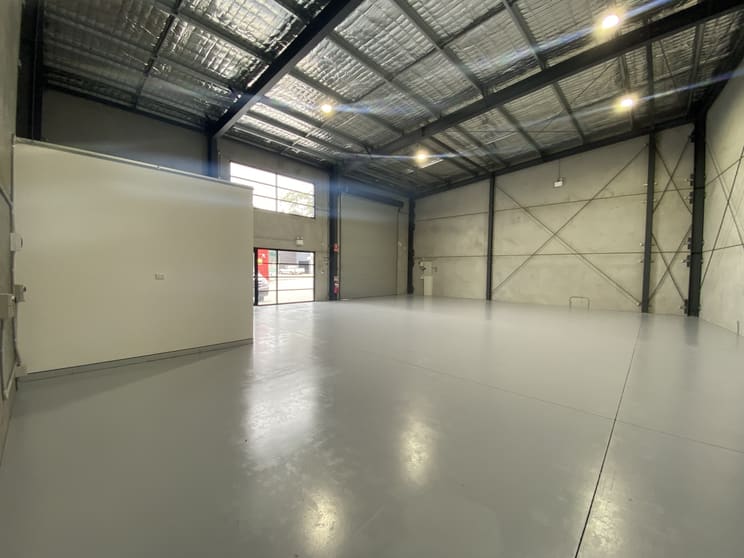 2/77 Stenhouse Drive Cameron Park NSW 2285 - Image 2