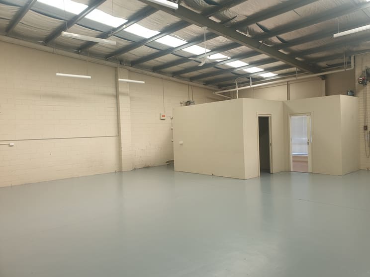 Click to view all images 5/22 Bridge Street Eltham VIC 3095 - Image 3
