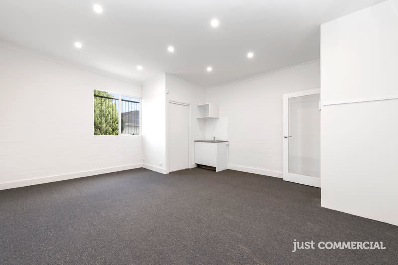 Click to view all images Shop/321a Koornang Road Carnegie VIC 3163 - Image 1