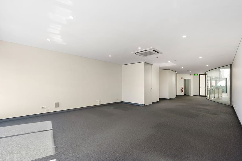 Click to view all images 710 New South Head Road Rose Bay NSW 2029 - Image 2