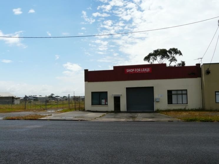 Click to view all images 122-124 Waterloo Road Trafalgar VIC 3824 - Image 1