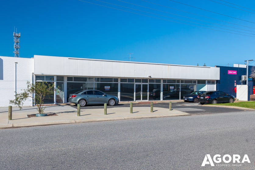 Click to view all images 2/76 Pinjarra Road Mandurah WA 6210 - Image 1