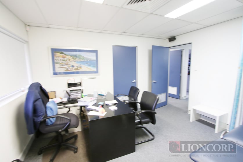 259 McCullough Centre Sunnybank QLD 4109 - Image 2