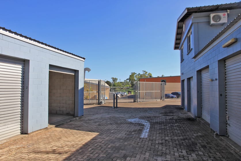 Click to view all images 1/65 Reichardt Road Winnellie NT 0820 - Image 3