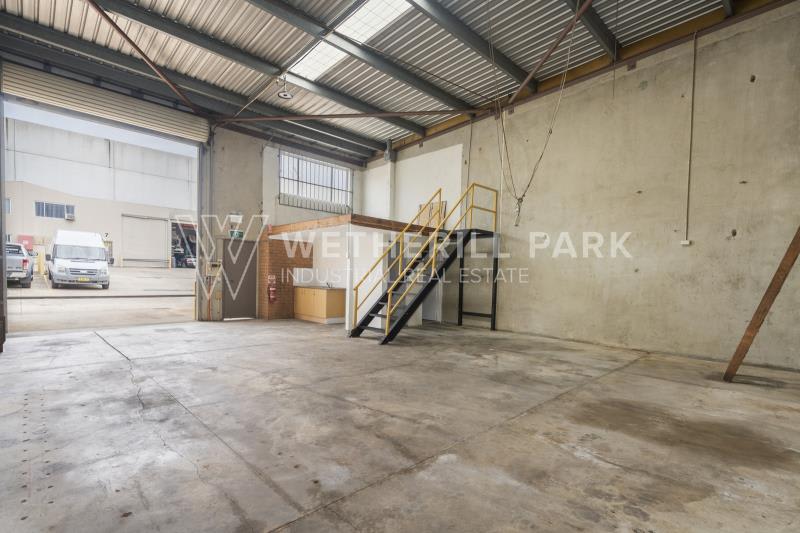 Click to view all images Wetherill Park NSW 2164 - Image 2