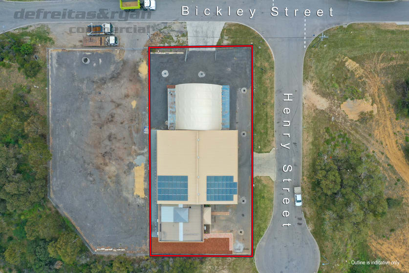 Click to view all images 36 Bickley Street Naval Base WA 6165 - Image 2