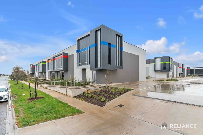 Click to view all images 6/17 Perpetual Street Truganina VIC 3029 - Image 1
