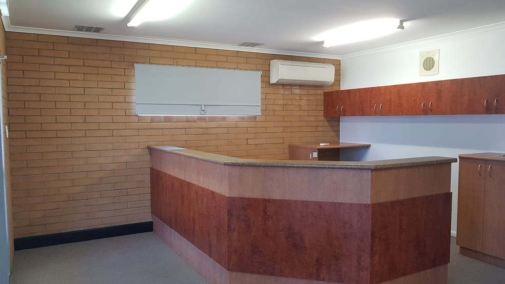 Click to view all images 15 Peel Street Mackay QLD 4740 - Image 2