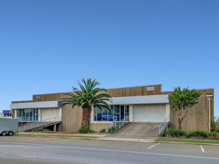 Click to view all images Kirrawee NSW 2232 - Image 1