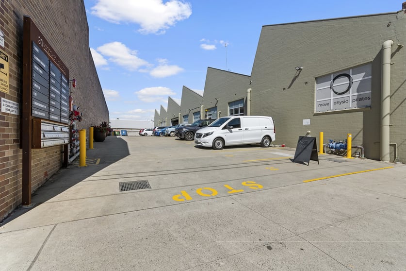 Click to view all images 15/30 Maddox Street Alexandria NSW 2015 - Image 1