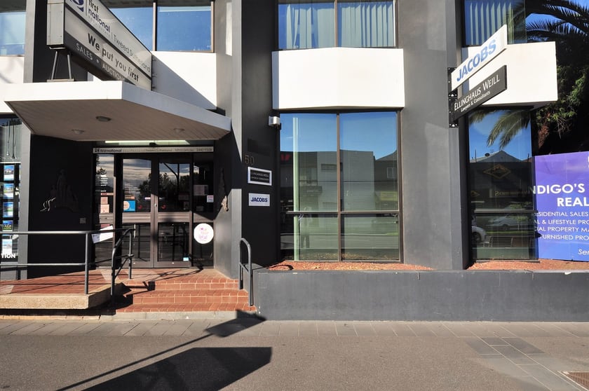 Click to view all images 2/50-52 Mitchell Street Bendigo VIC 3550 - Image 1