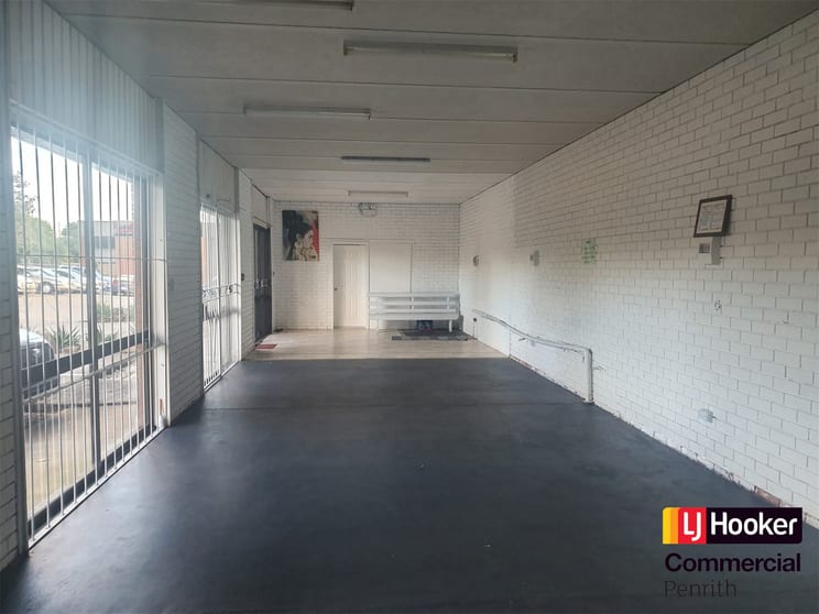 Click to view all images Mount Druitt NSW 2770 - Image 2