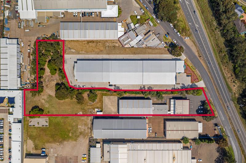 Click to view all images 250 Macquarie Road Warners Bay NSW 2282 - Image 2