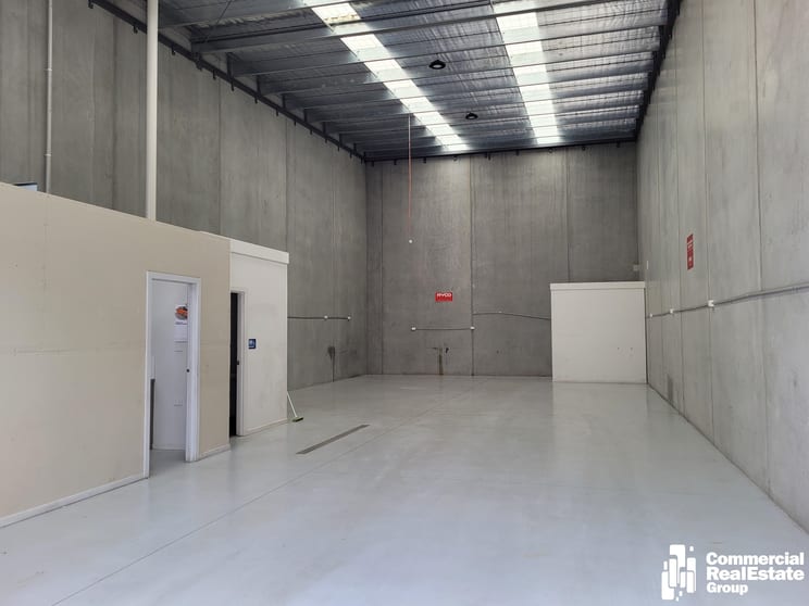 Click to view all images Tesmar Circuit Chirnside Park VIC 3116 - Image 2
