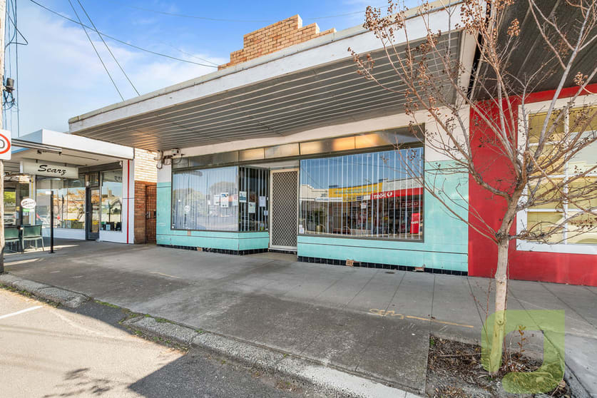 Click to view all images 41 Challis Street Newport VIC 3015 - Image 2