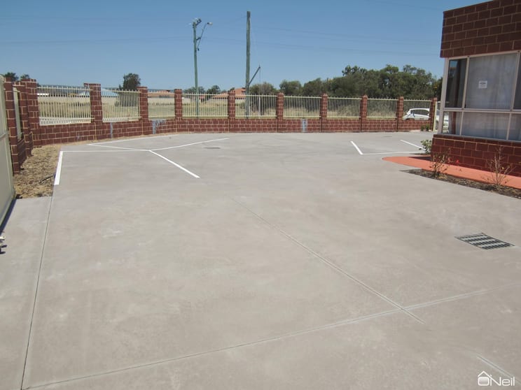 Click to view all images 139A Southern River Road Gosnells WA 6110 - Image 2