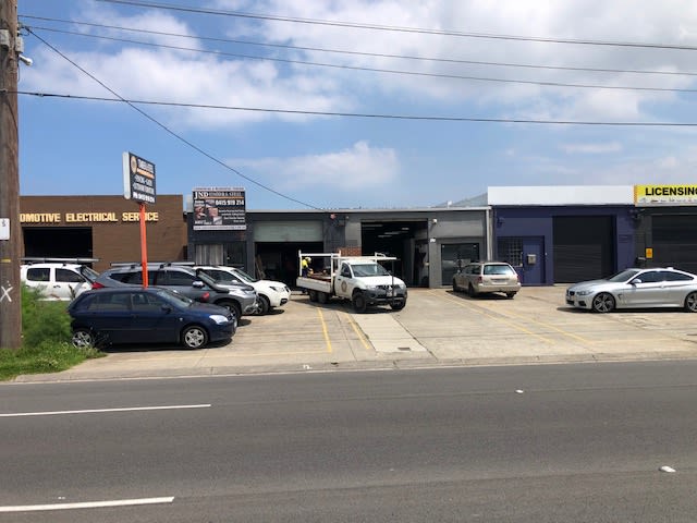Click to view all images 29 Boundary Road Mordialloc VIC 3195 - Image 3