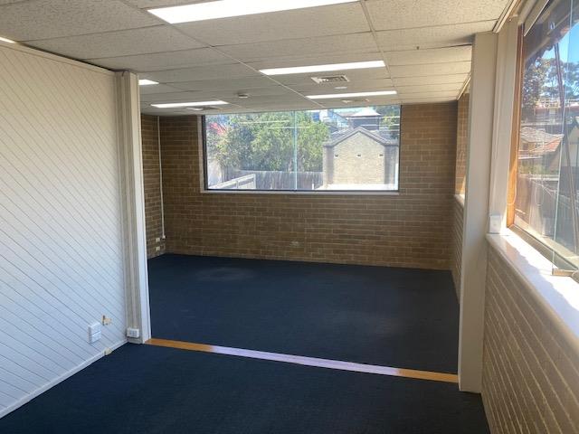 Click to view all images Suite 3/210 Whitehorse Road Balwyn VIC 3103 - Image 2