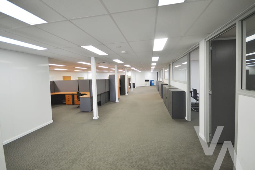 Click to view all images 19 Groves Road Bennetts Green NSW 2290 - Image 2