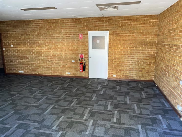 Click to view all images 17 Valentine Street Kewdale WA 6105 - Image 3