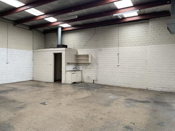 Click to view all images 75C Osborne Avenue, Springvale/75C Osborne Avenue Springvale VIC 3171 - Image 2