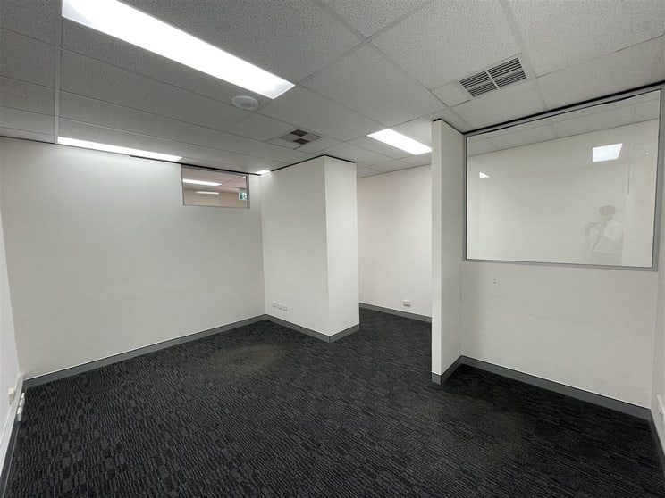 Click to view all images 8/115 Grand Boulevard Joondalup WA 6027 - Image 3