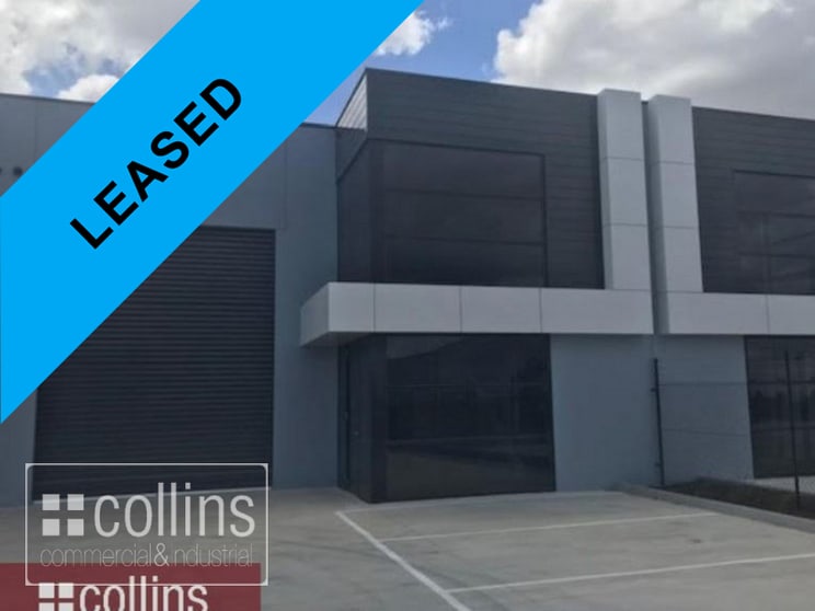 Click to view all images 2/15 Palomo Drive Cranbourne West VIC 3977 - Image 1