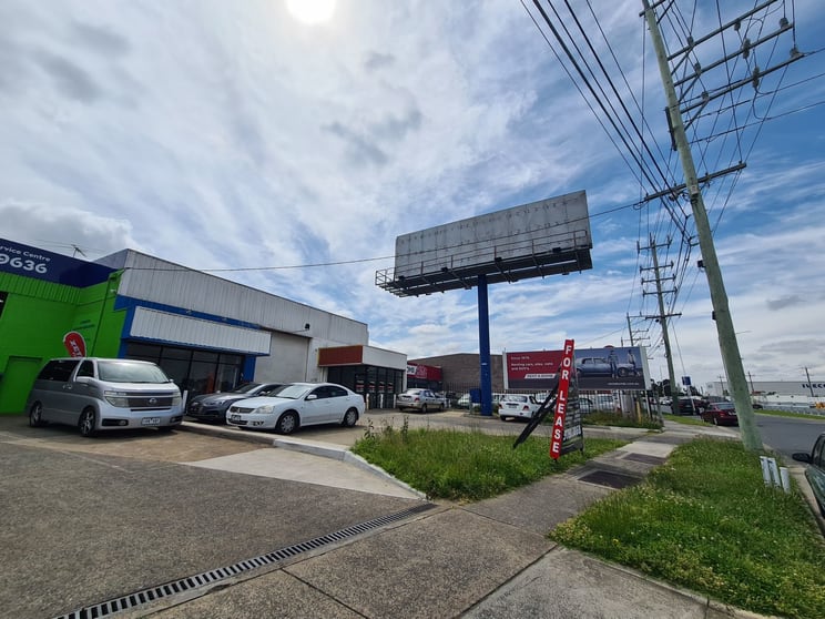 Click to view all images 14-16 Lonsdale Street Dandenong VIC 3175 - Image 1