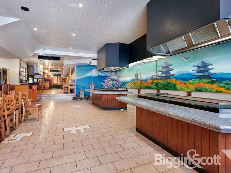 Click to view all images 292 Bay Street Brighton VIC 3186 - Image 3