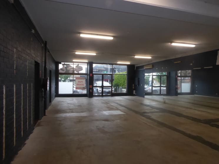 Click to view all images GF/386 Mount Alexander Road Ascot Vale VIC 3032 - Image 2