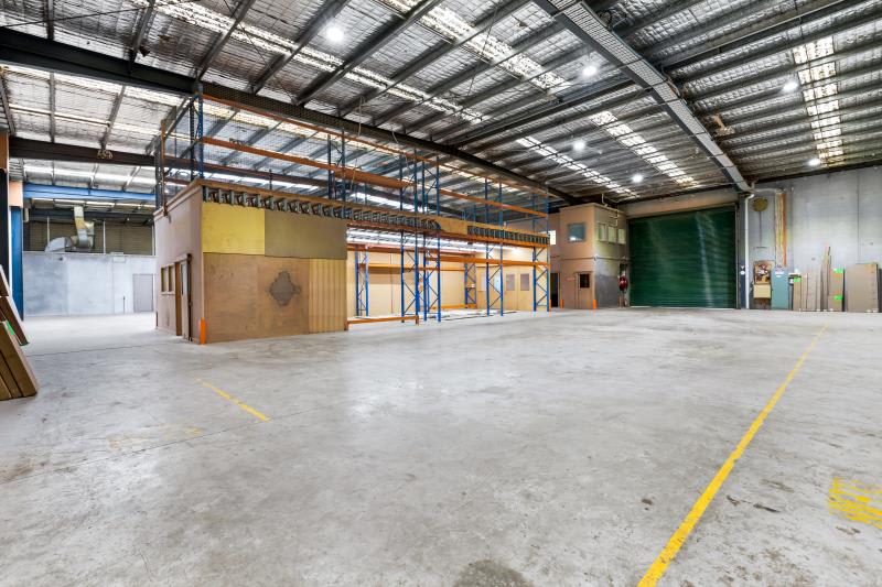 Click to view all images 37-43 Enterprise Avenue Berwick VIC 3806 - Image 2