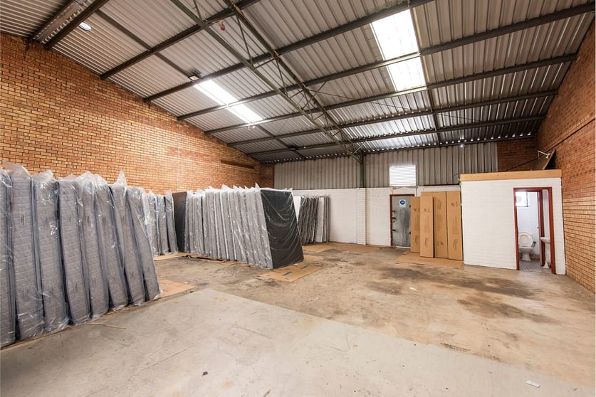 6/6 Dellamarta Road Wangara WA 6065 - Image 2