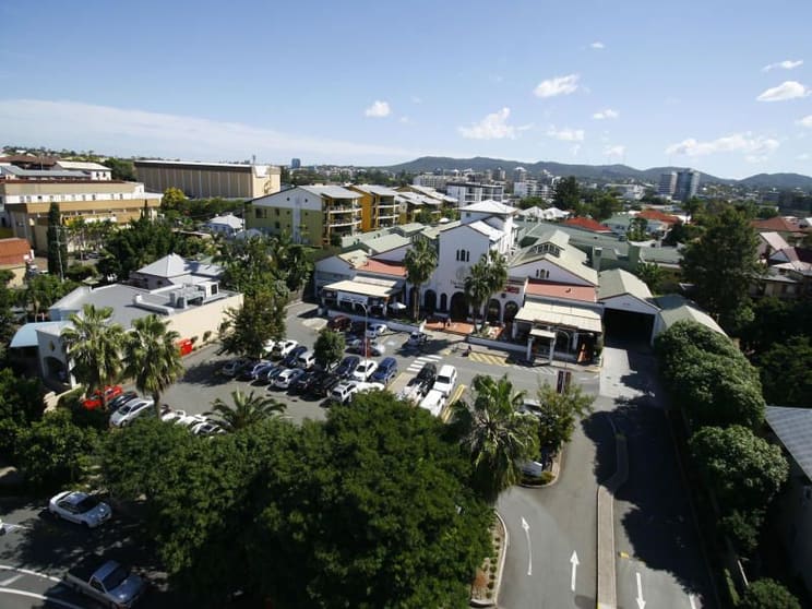 Click to view all images Shop 20/79 Boundary Street West End QLD 4101 - Image 3