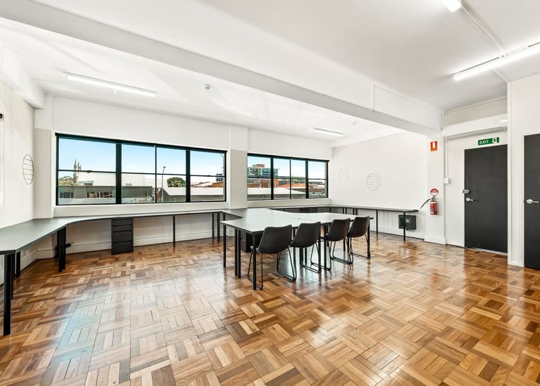 Click to view all images Level 2b/158 Margaret Street Toowoomba City QLD 4350 - Image 2