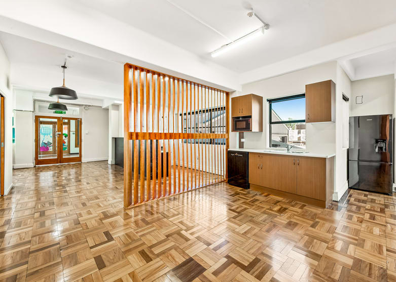 Click to view all images Level 2b/158 Margaret Street Toowoomba City QLD 4350 - Image 3