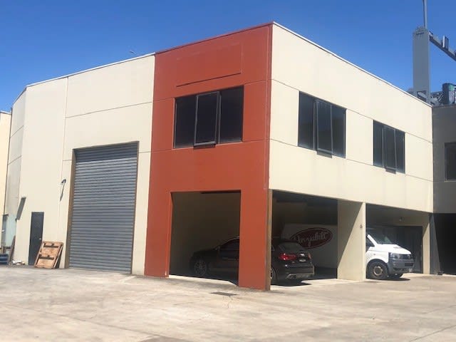 Click to view all images 6/300 Macaulay Road North Melbourne VIC 3051 - Image 2